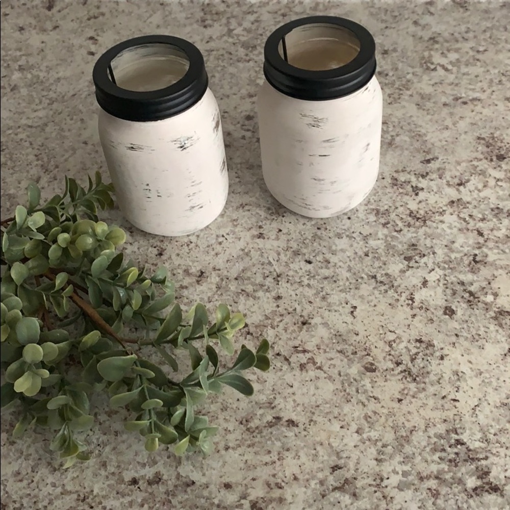 Adorable farmhouse tea light holders